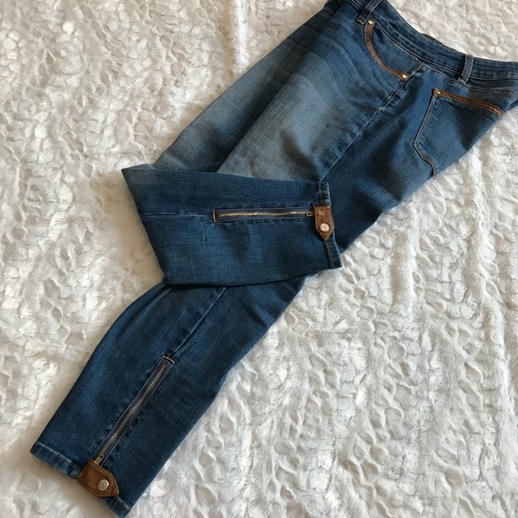white house black market skimmer jeans